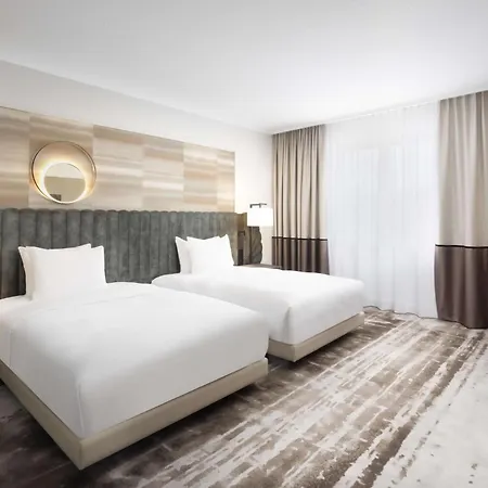 Hilton Hotell 4*