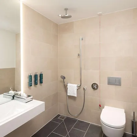 Hilton Hotell 4*